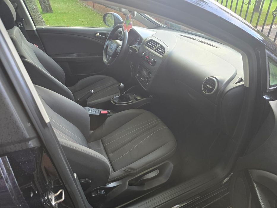 Seat Leon ecomotive copa style 1.2 benyzna 2012 rok mozliwa zamiana