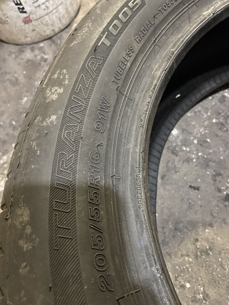 Резина нова 205/55 R16