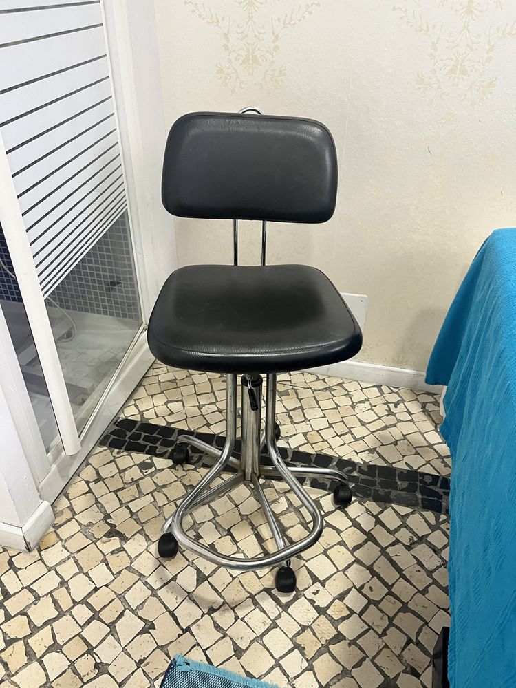 Cadeira de cabeleireiro hidroulica