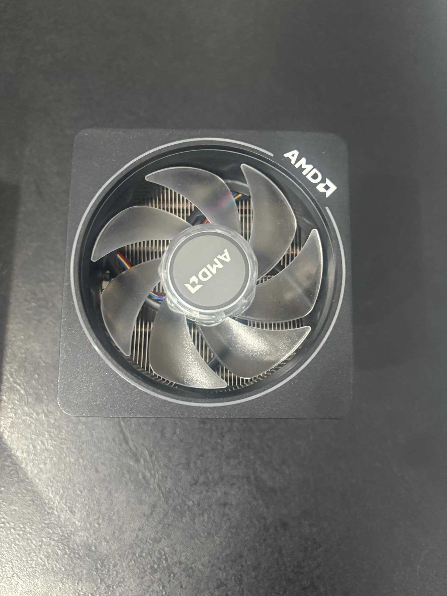 Zestaw procesor AMD Ryzen 7 3700x + płyta główna Aorus + Ram 16GB DDR4