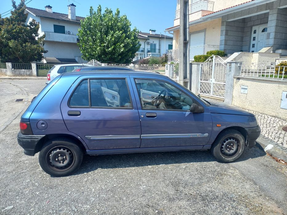 A venda Ranault Clio 1