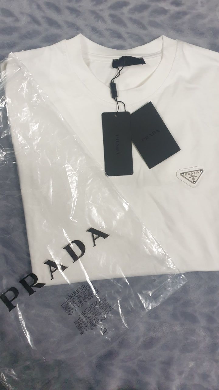 Bluza longsleeve Prada kremowa i oliwkowa