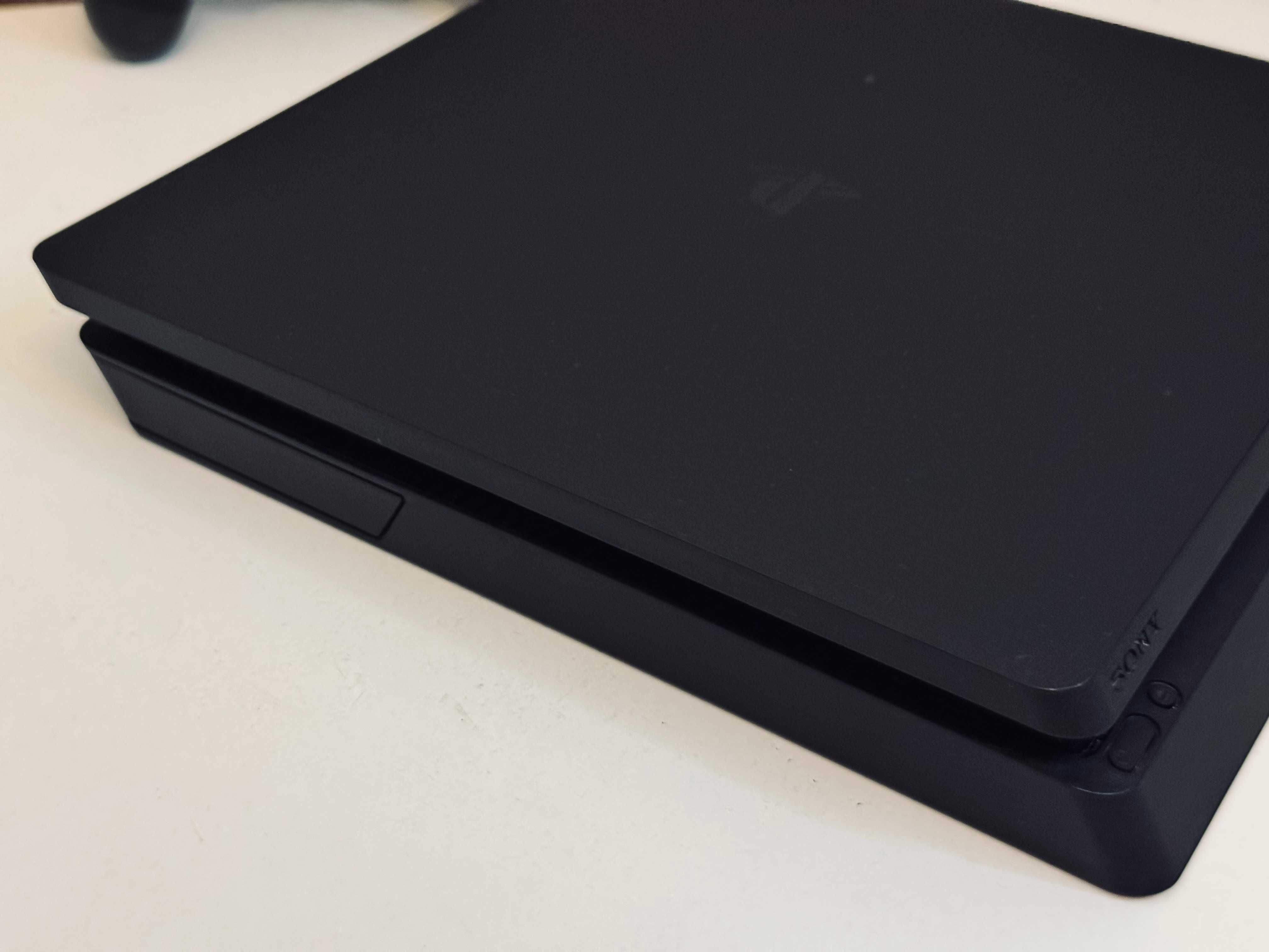 Konsola PlayStation 4 Slim PS4 Slim 500gb z Padem Niski SOFT 10.00
