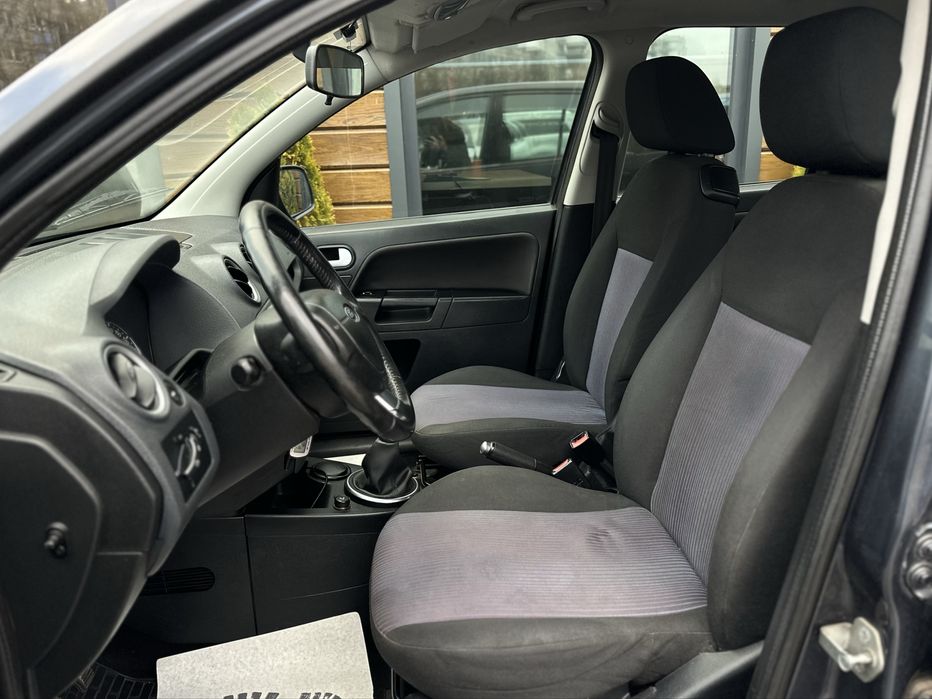 FORD FUSION 2010 року, 1.6 бензин, механіка, передній привід.