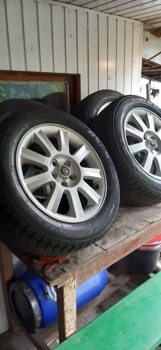 Продам титанові диски із зимовою гумою