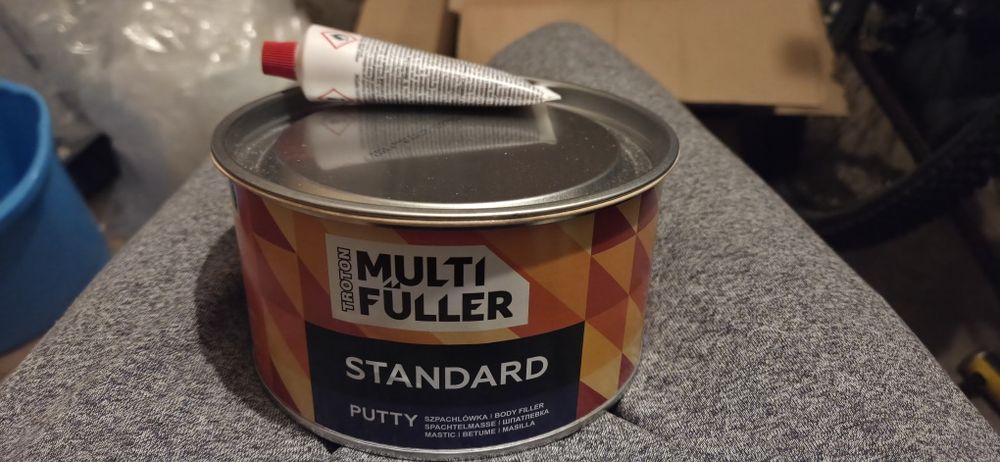 Szpachla wypełniająca MULTI FULLER 1,8kg