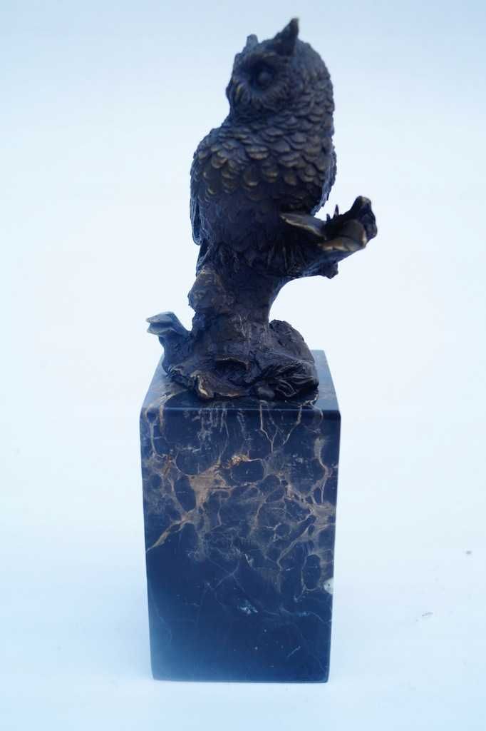 Rzeźba z brązu figura SOWA symbol mądrości
