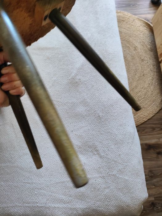 kwietnik stolik pomocnik PRL patyczak trójnóg