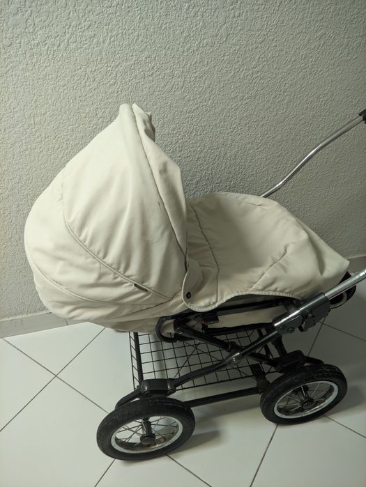 Коляска Roan 2 в 1 (візок + люлька)