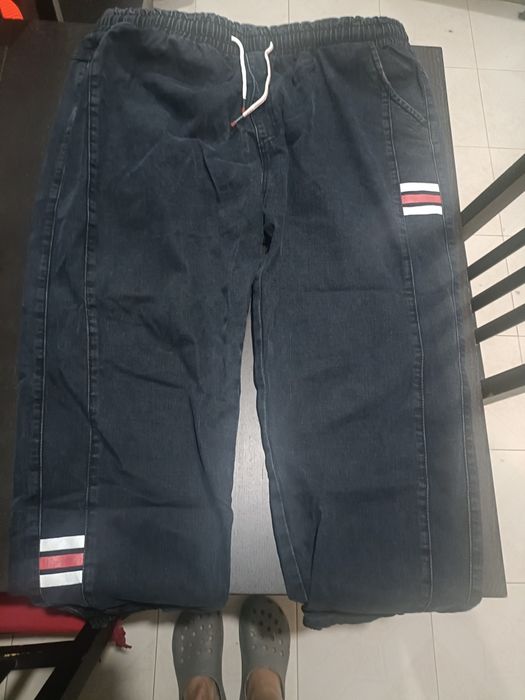 Calças de ganga largas pretas 6XL