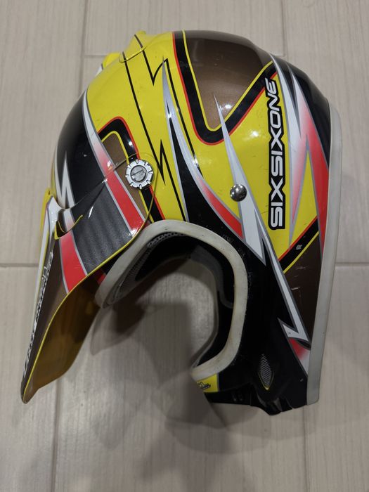 Мото шлем фуллфейс SixSixOne (661) Comp