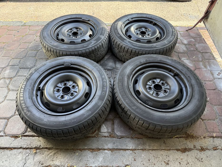 4 Kola 14 cali Toyota 5x100x54,1, Et 39 z  oponami Zima 185/65/14