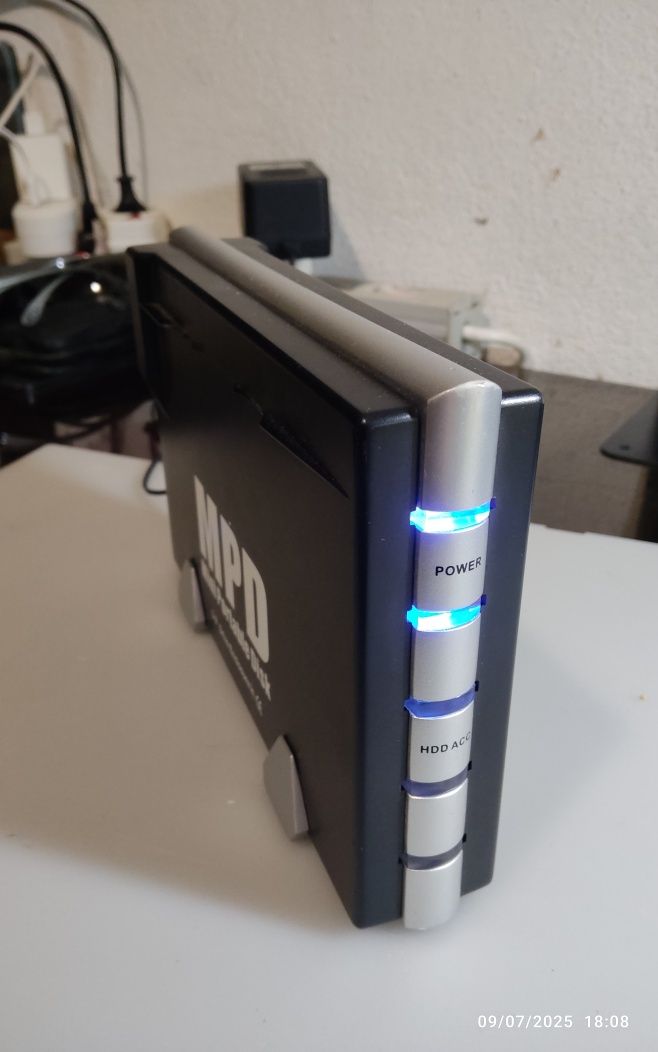 Caixa de disco externo IDE com disco de 250gb a funcionar