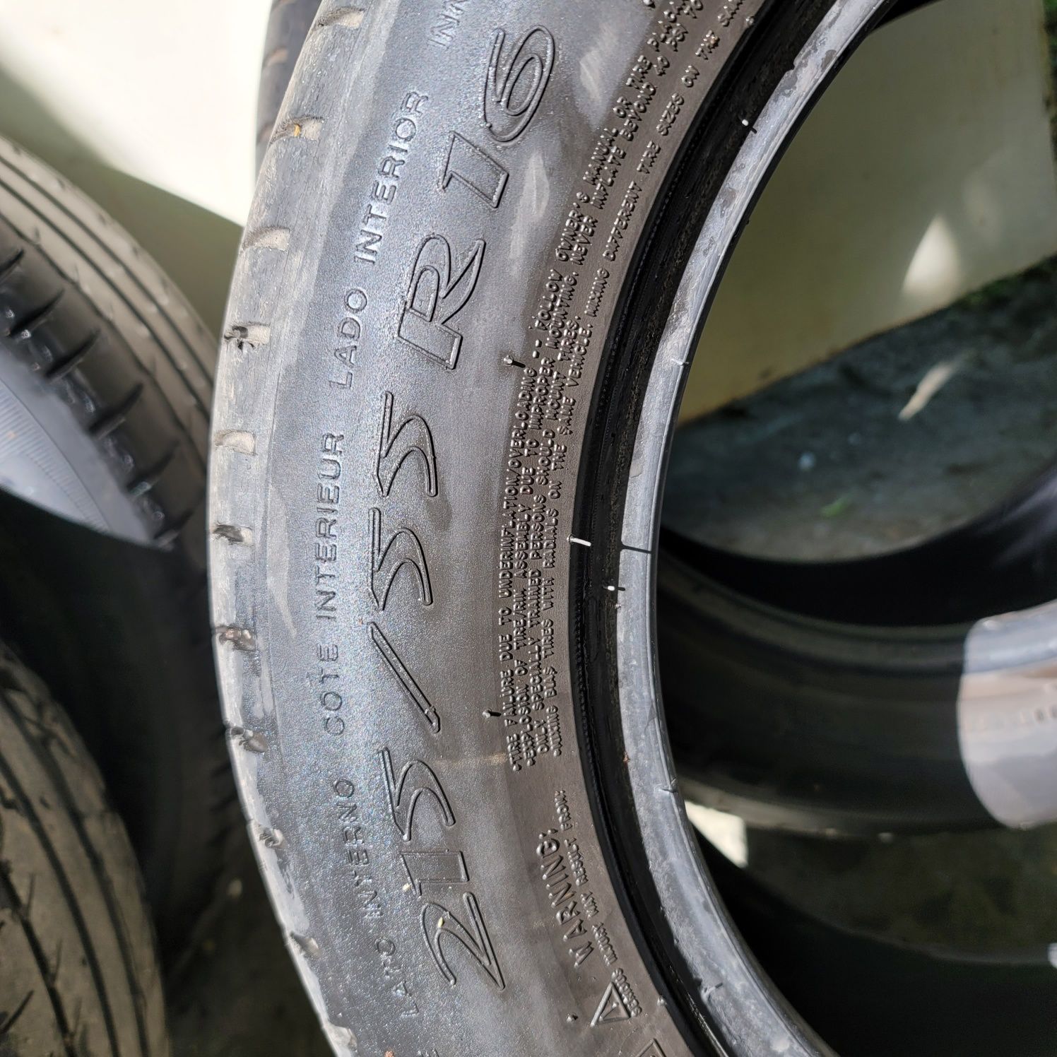 Шини MICHELIN Primacy HP 215/55R16 97W