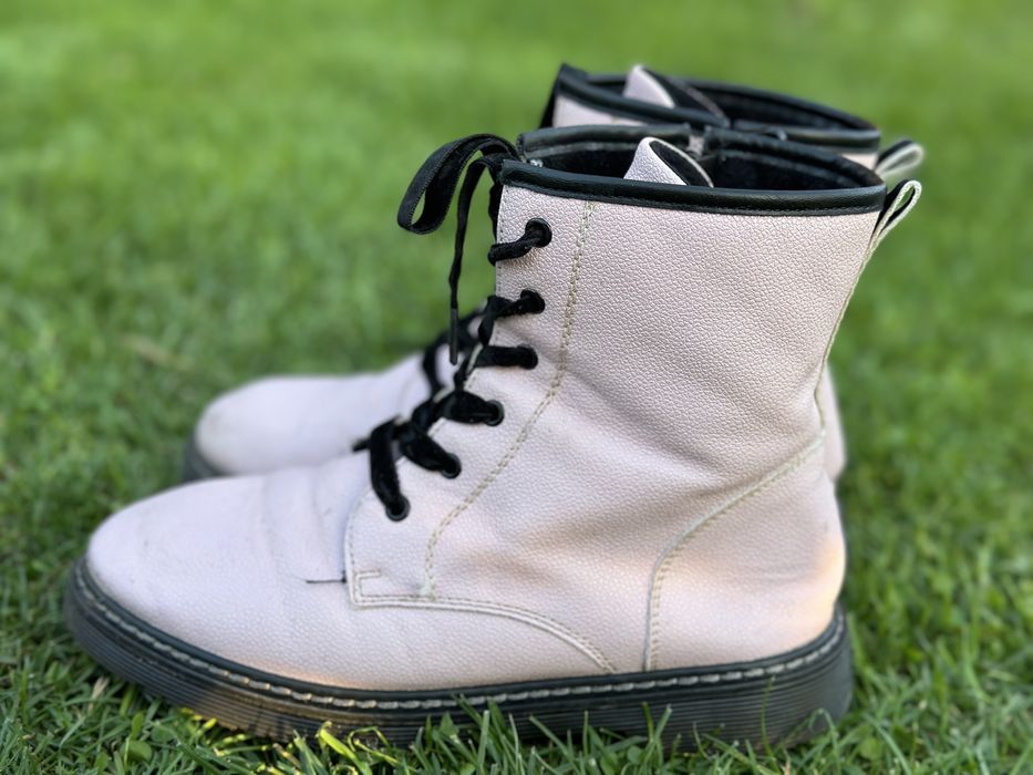 Sprzedam buty zimowe 35