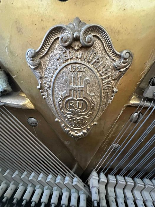 Pianino sprawne zabytkowe R Ulbrich 1926
