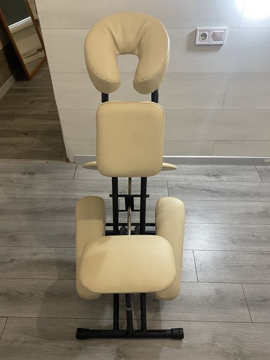 Стілець масажний Гном з регульованим підголовником