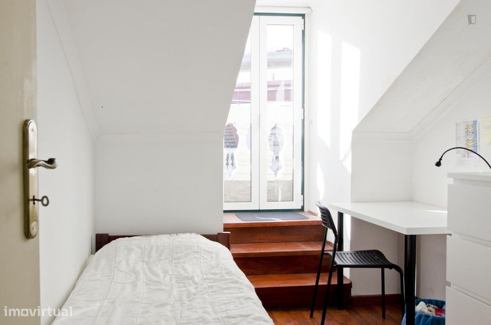 34699 - Quarto de solteiro fresco e acolhedor...