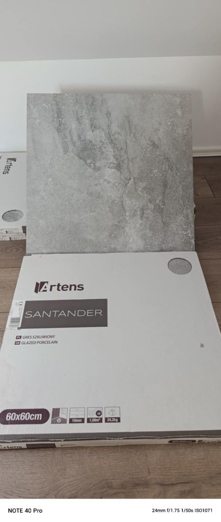 Gres szkliwiony Santander 60 X 60 Artens