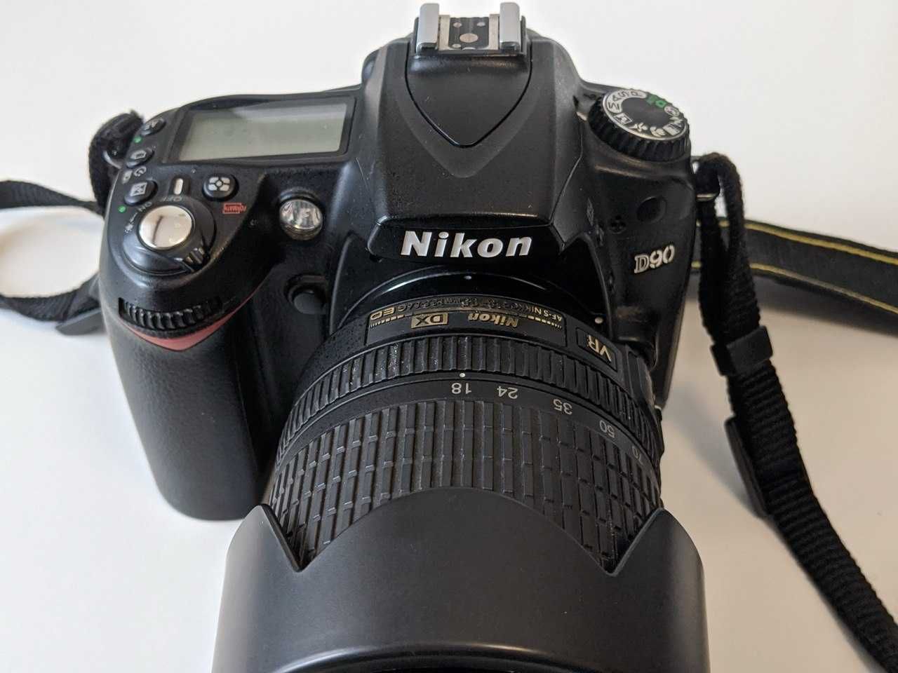 Nikon D90 фотоапарат