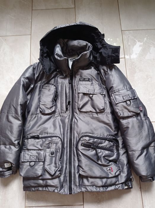 Зимова чоловiча куртка пуховик