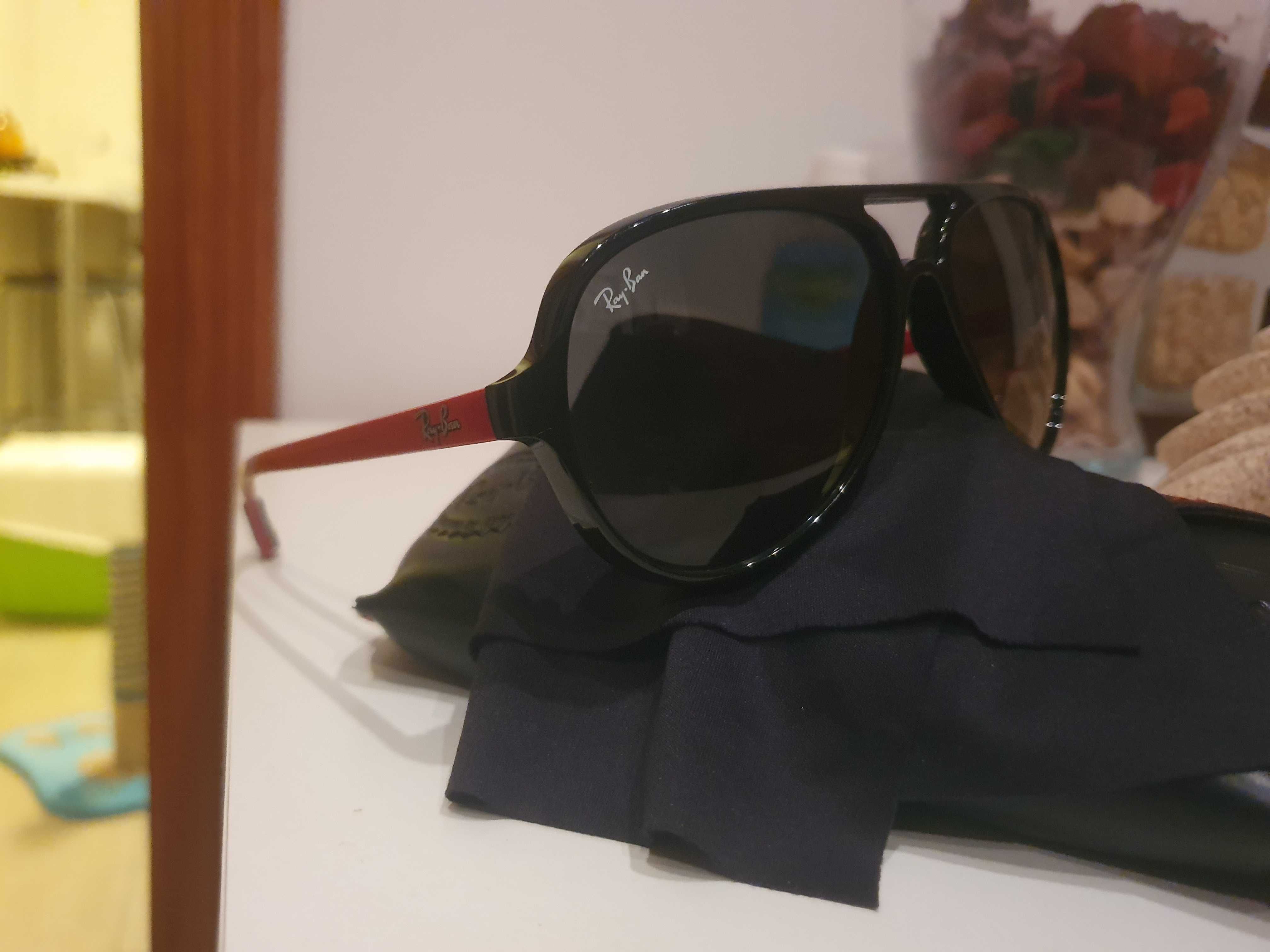 Óculos Ray Ban Ferrari