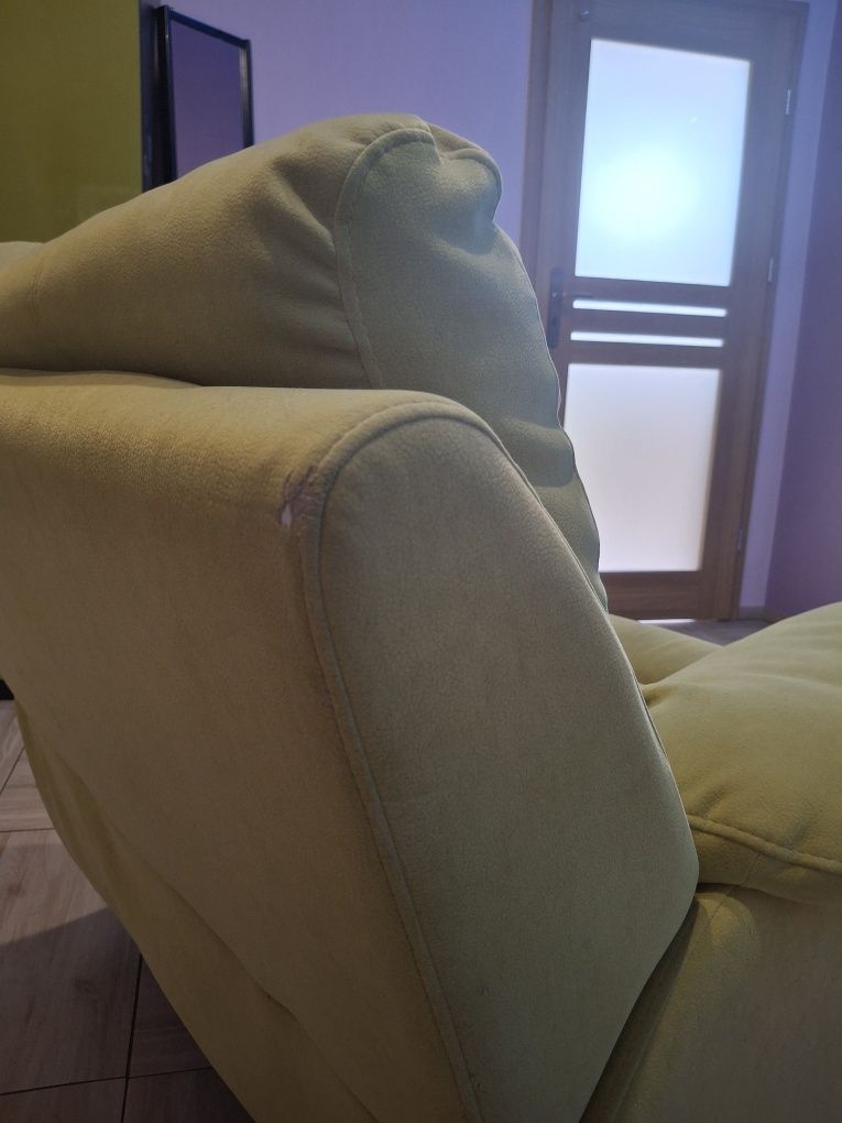 Fotel relax z funkcją bujania