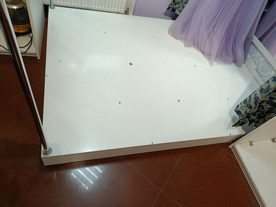 Безкоштовно подіум