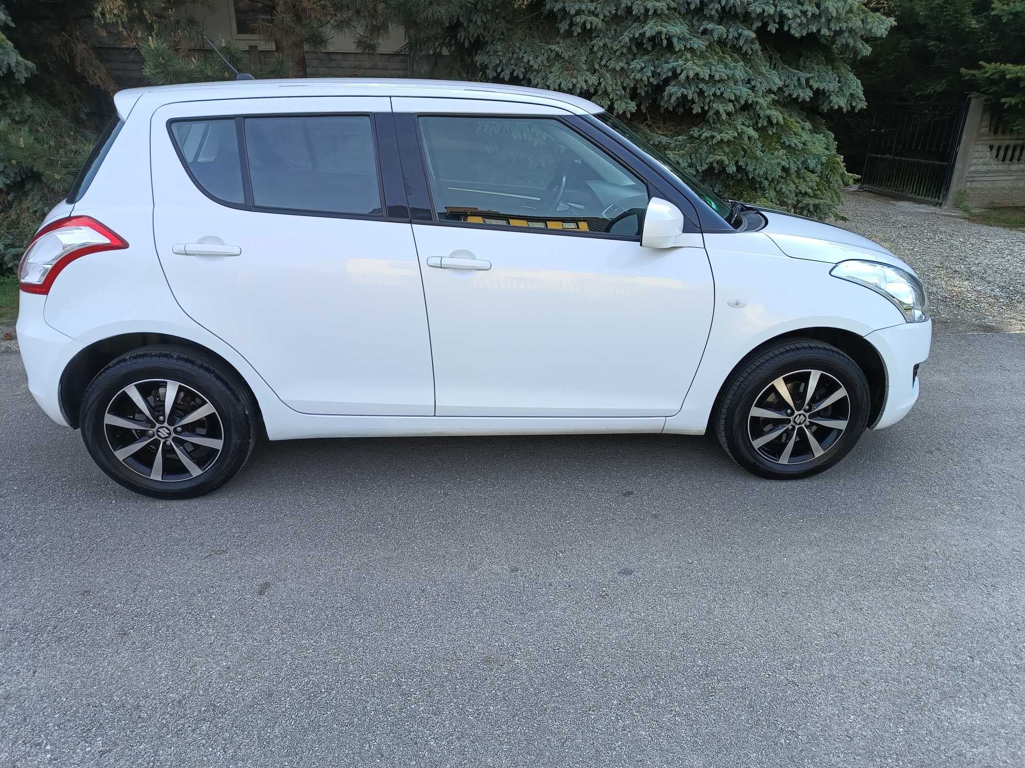 Ładne Suzuki Swift 1.3 4x4 z Niemiec , Klima, Alu AUTA ŻURAWICE