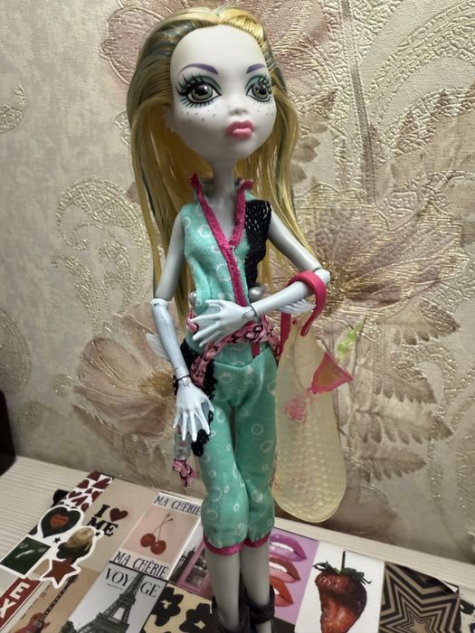Monster high лагуна блю