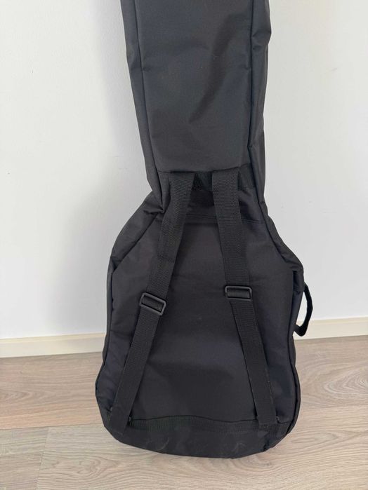 Guitarra acústica Cema em ótimo estado + capa