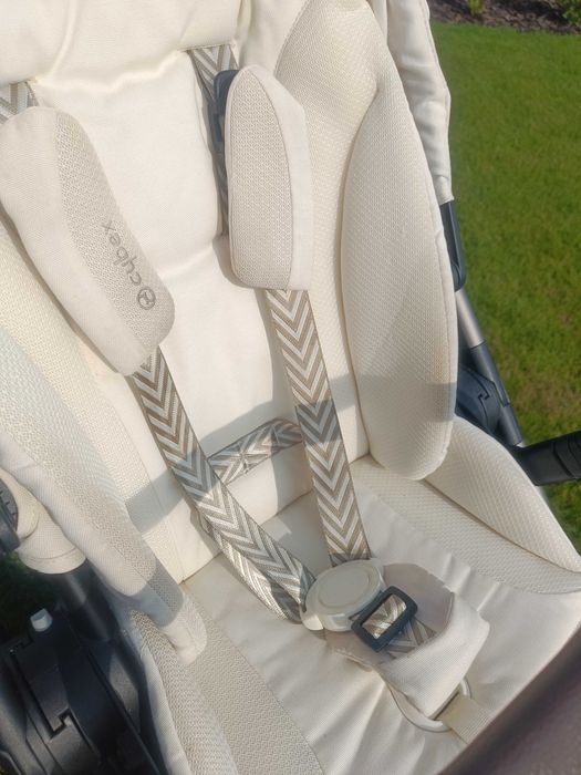 Cybex balios s lux spacerówka seashell beige 2023