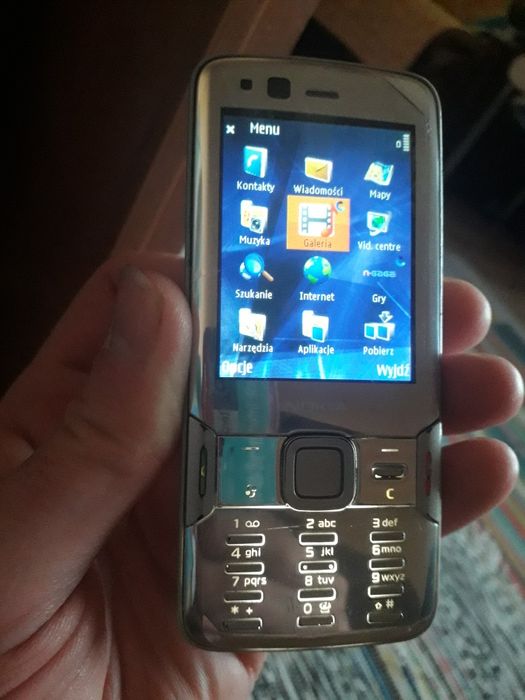 Nokia n82  telefon