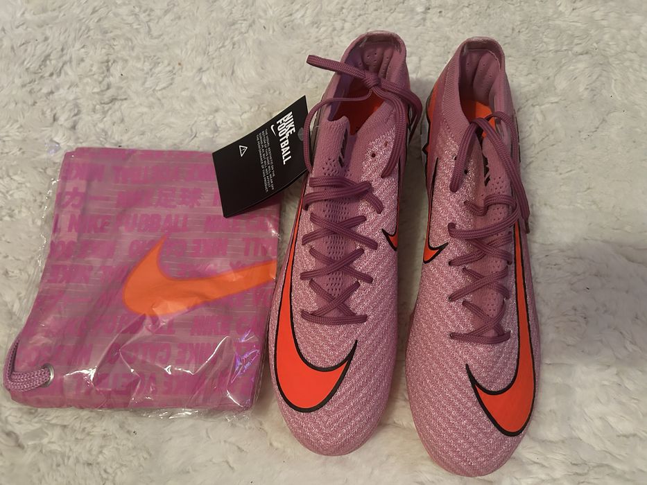 Nike mercurial vapor pink