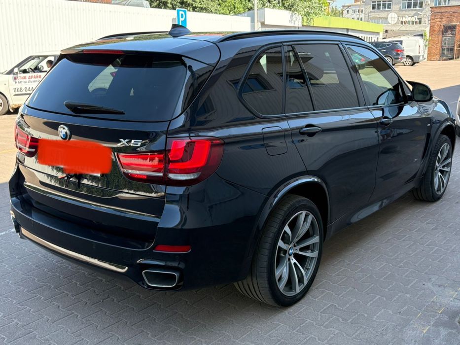 Разборка BMW X5 F15 запчасти шрот БМВ Х5 Ф15 розборка