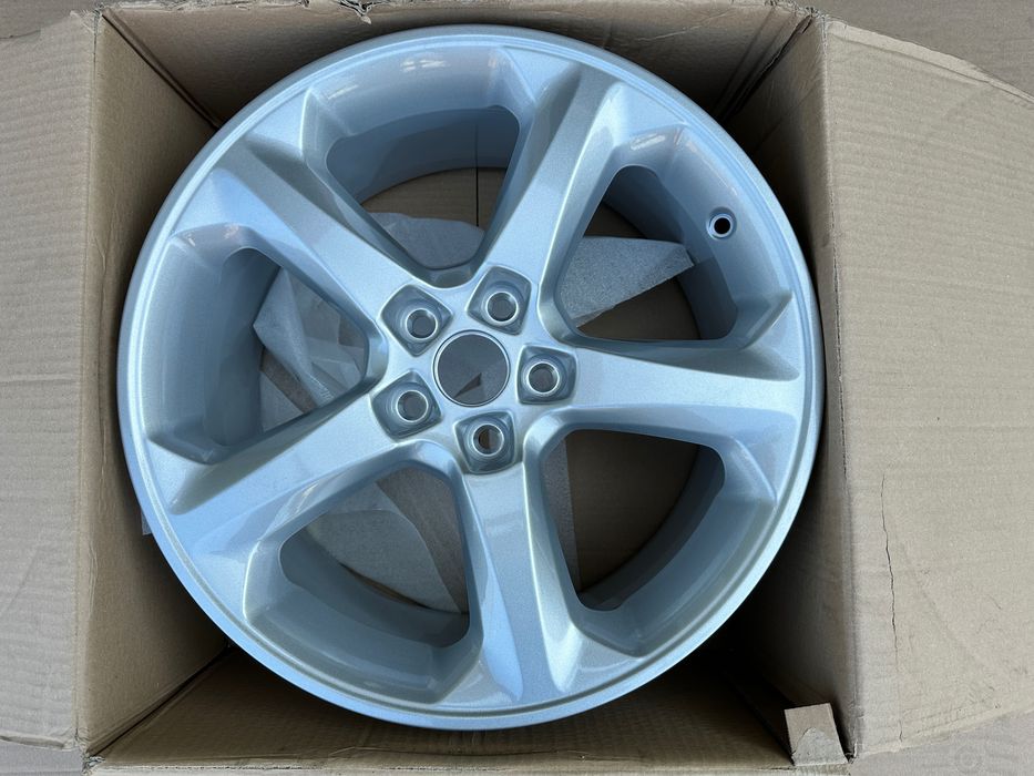 Ford Mondeo MK5 S-max Kuga Felga 8x18 et55 5x108 Nowa DS7C-1007-D1A