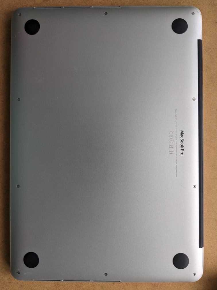 MacBook Pro 13 Retina A1502 (2015) Intel i5-8Gb RAM-256Gb SSD