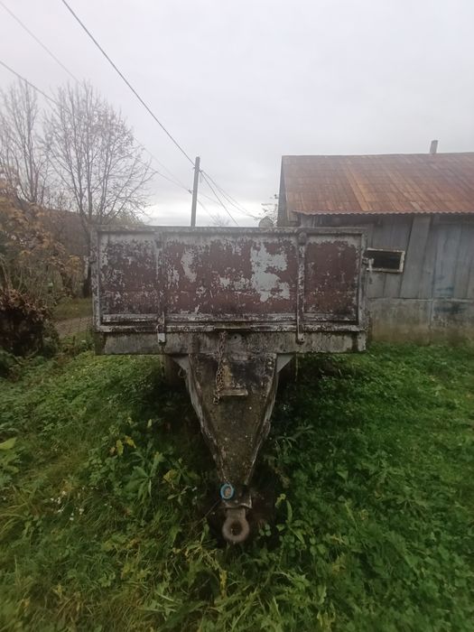 Тракторний прицеп