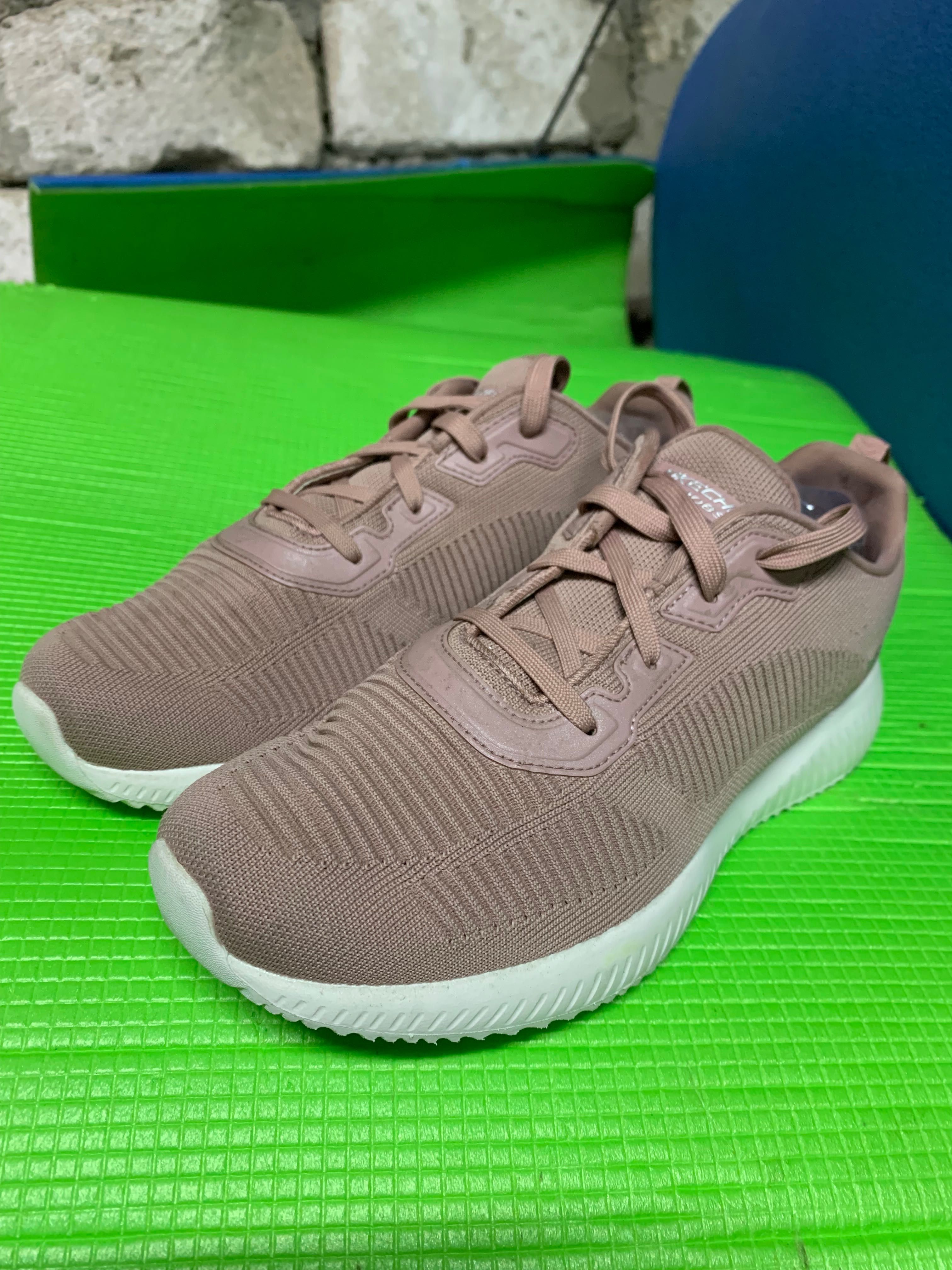 Кроссовки skechers bobs