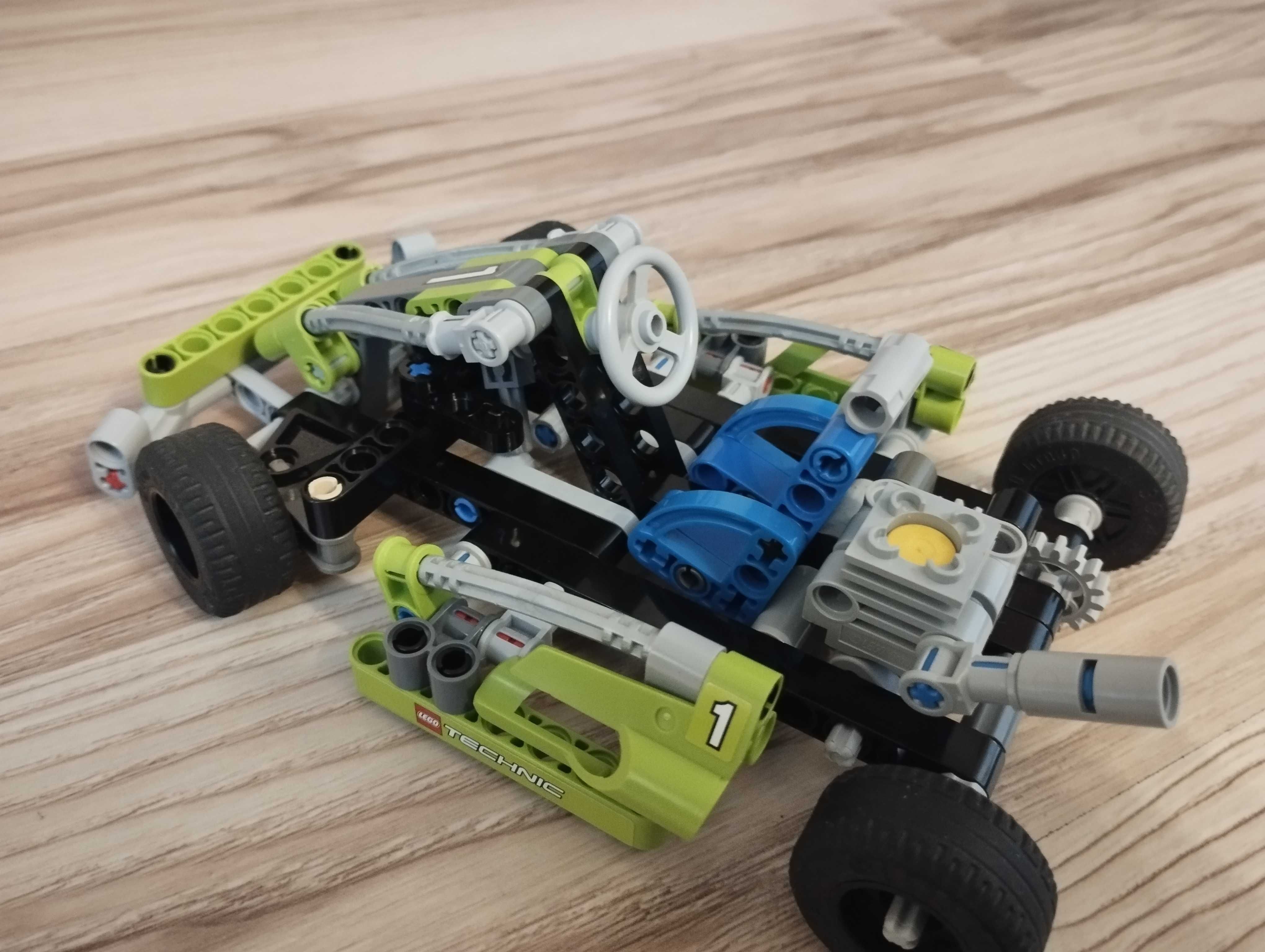 Lego Technic 8256 Gokart Pojazd Auto Wyścigowe Skrętne Koła