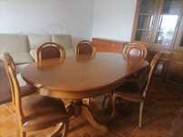 Mesa e movel  em bom estado