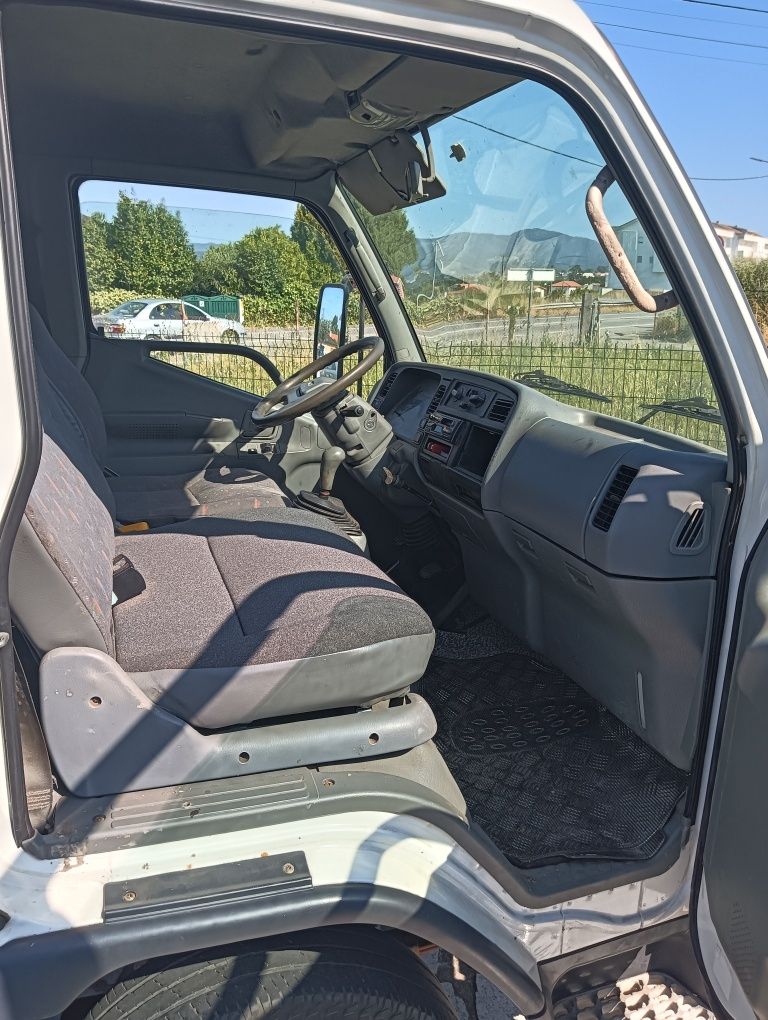 Mitsubishi Canter
