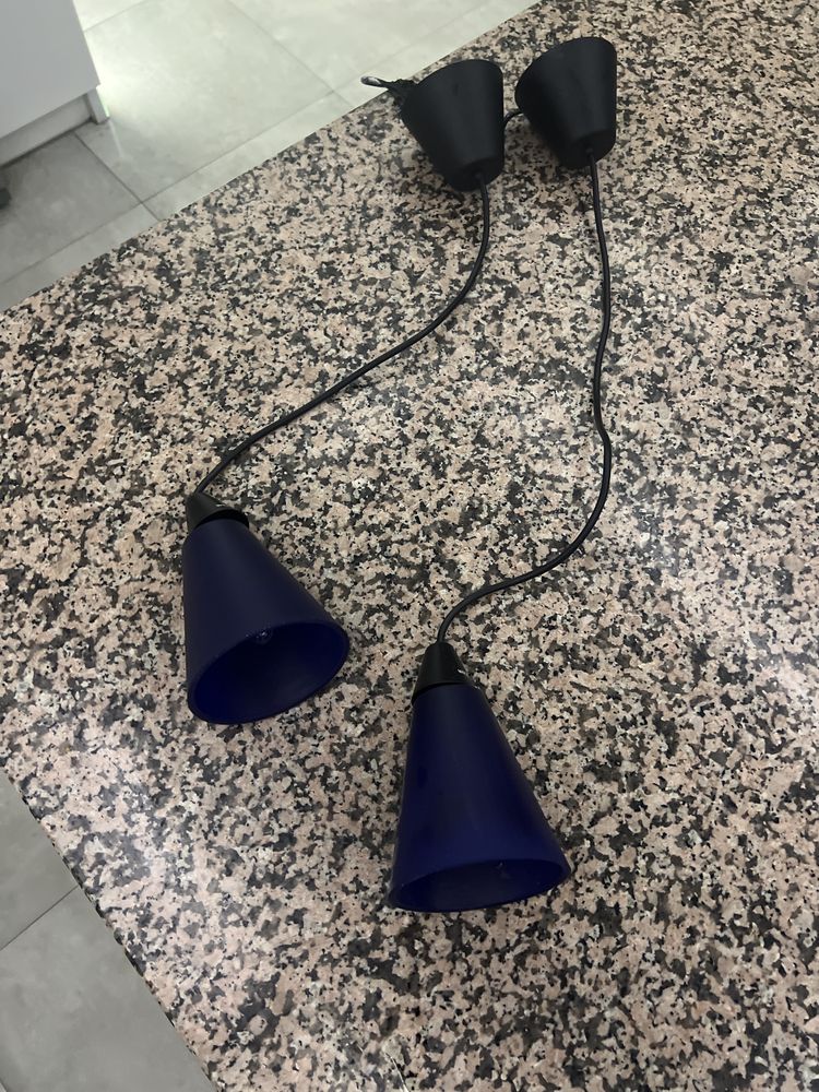 Lampy wiszace granatowe