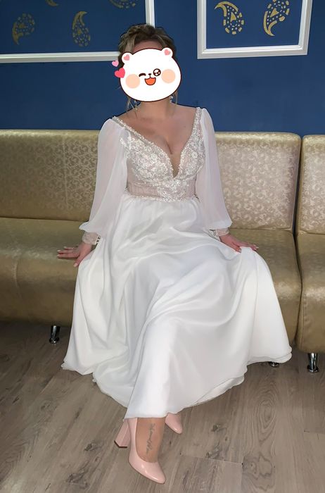 Весільна сукня в стилі бохо з рукавами