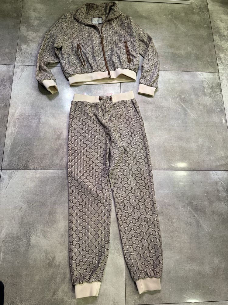 Modny dres, beże i brązy, elegancki komplet dwuczęściowy