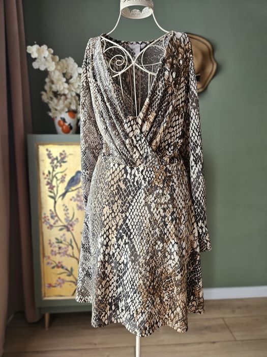 Sukienka Damska H&M we Wzór Wężowy M/ L z rękawami dekolt V
