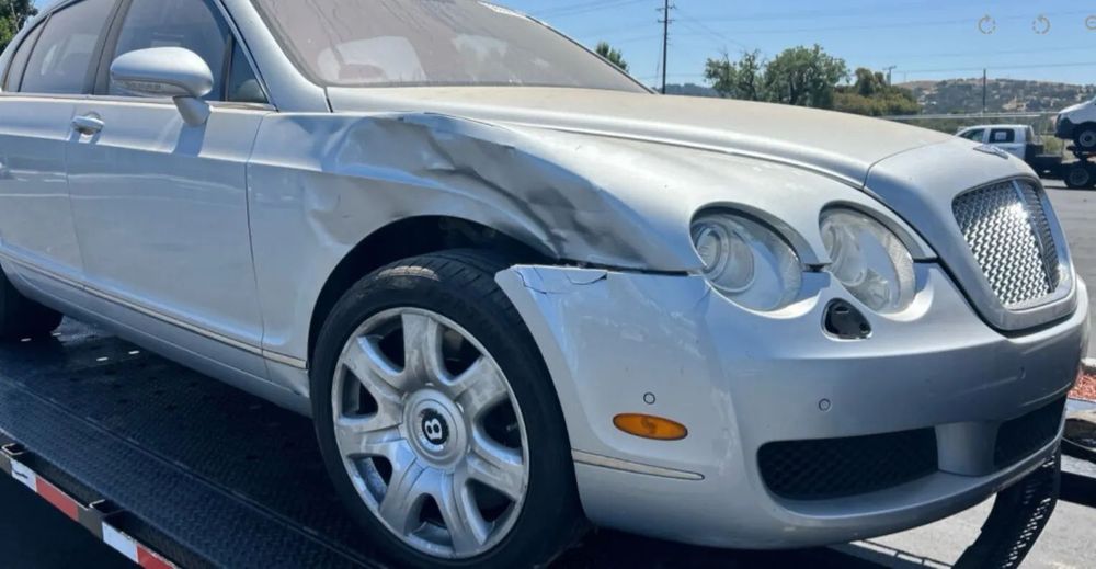 Bentley Flying Spur zarejestrowany, ubezpieczony w POLSCE   6,0L     560KM  mały przebieg