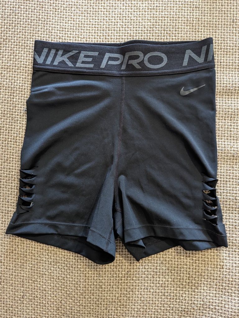 Nike Pro Dri-Fit компрессионные женские шорты. (Оригинал) S