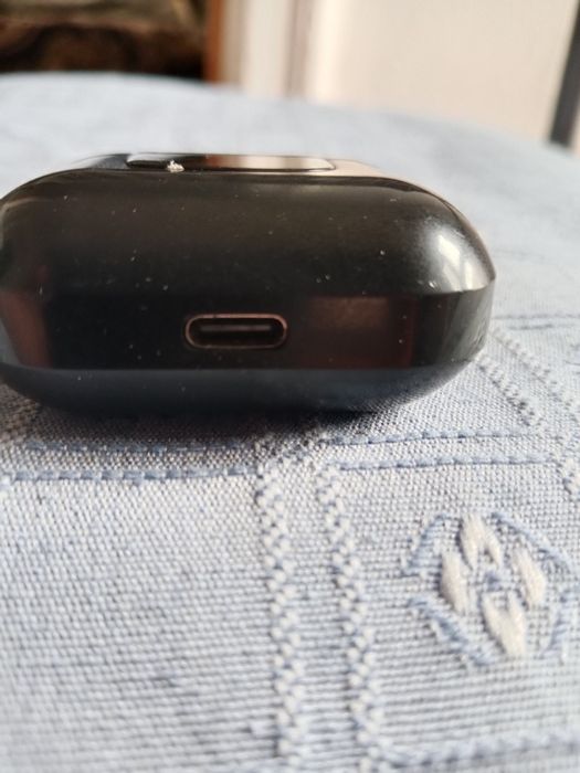 Auriculares bluetooth pretos