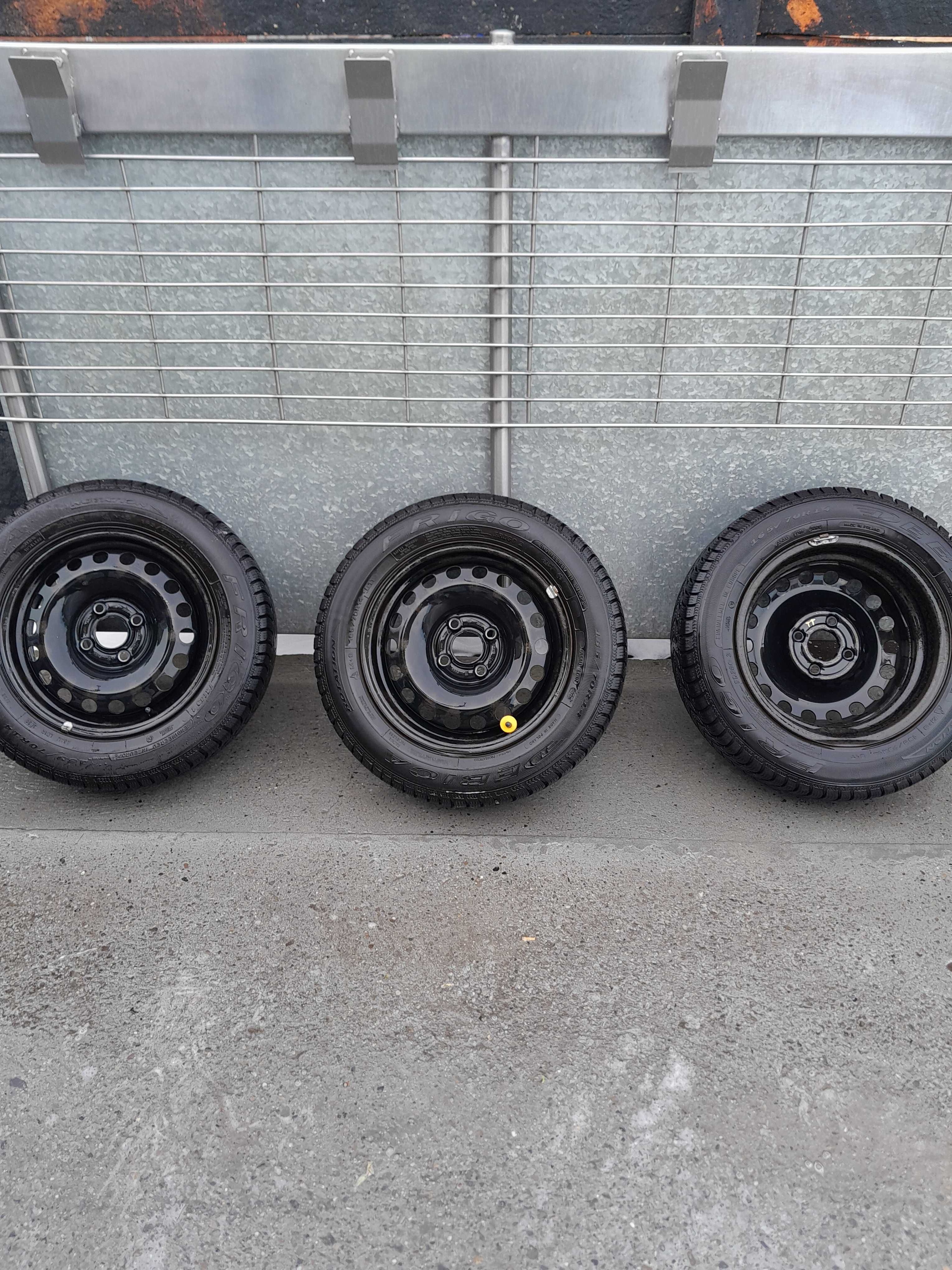 Komplet kół zimowych do grupy vw  4x100.   14"